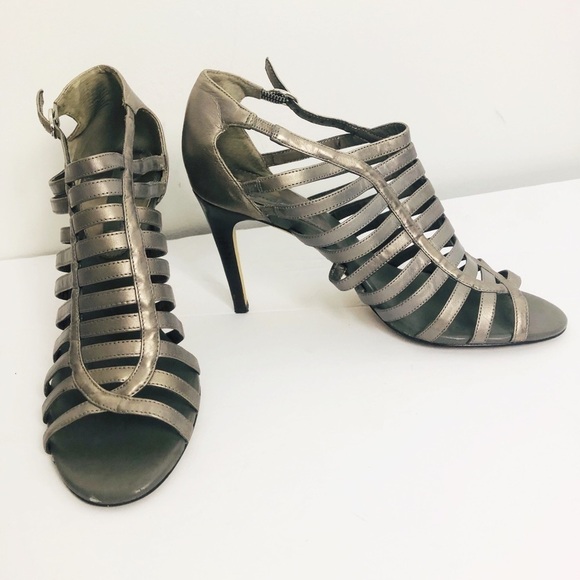 Banana republic women’s peep toe strap he heals Size‎ 9 medium - Picture 1 of 7